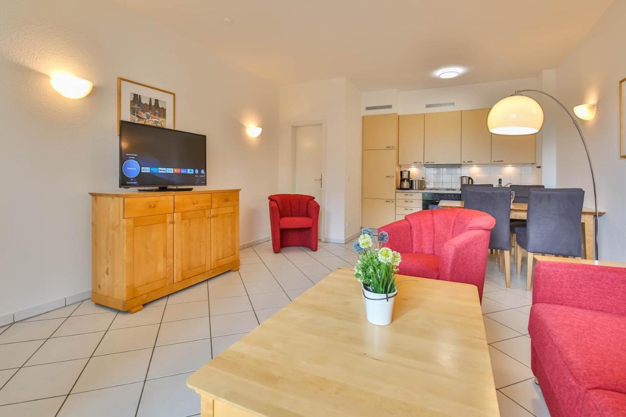 Apartment Diana Mit Terrasse Zempin Exterior foto